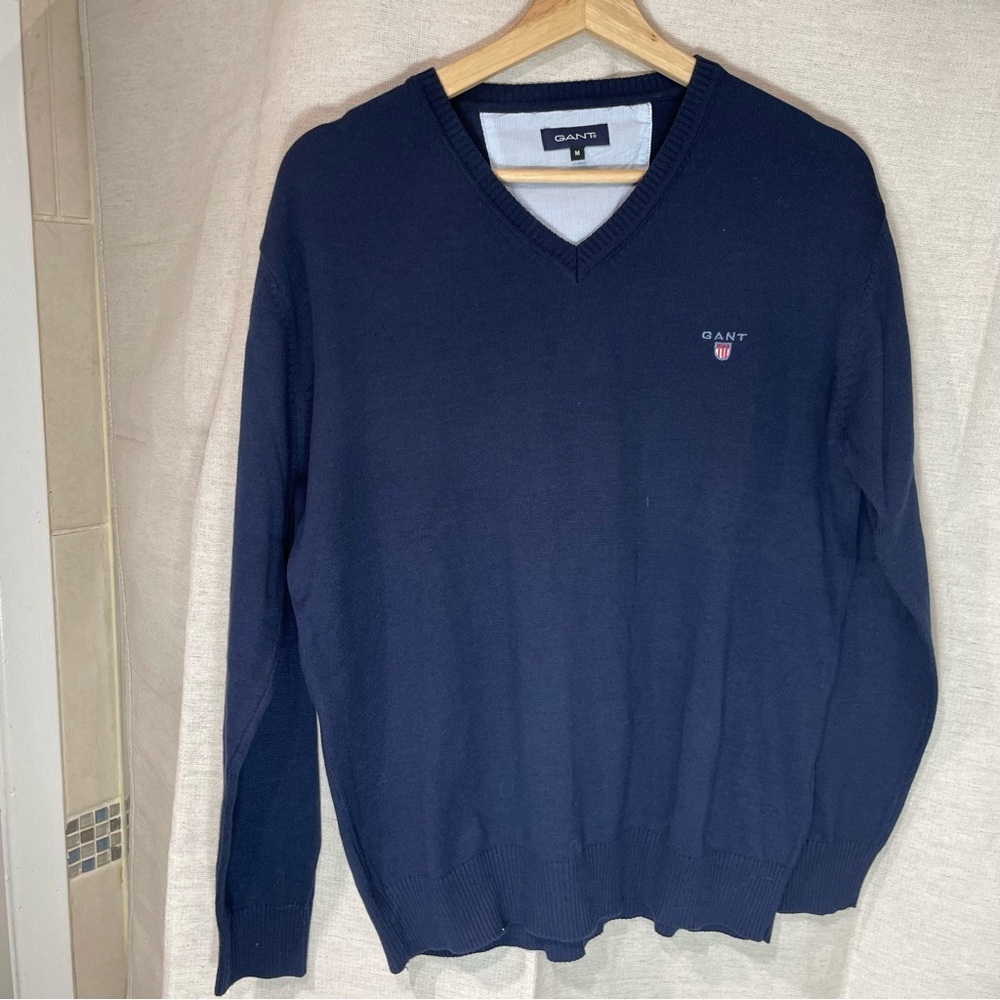GANT Men's Deep Blue V-Neck Sweater